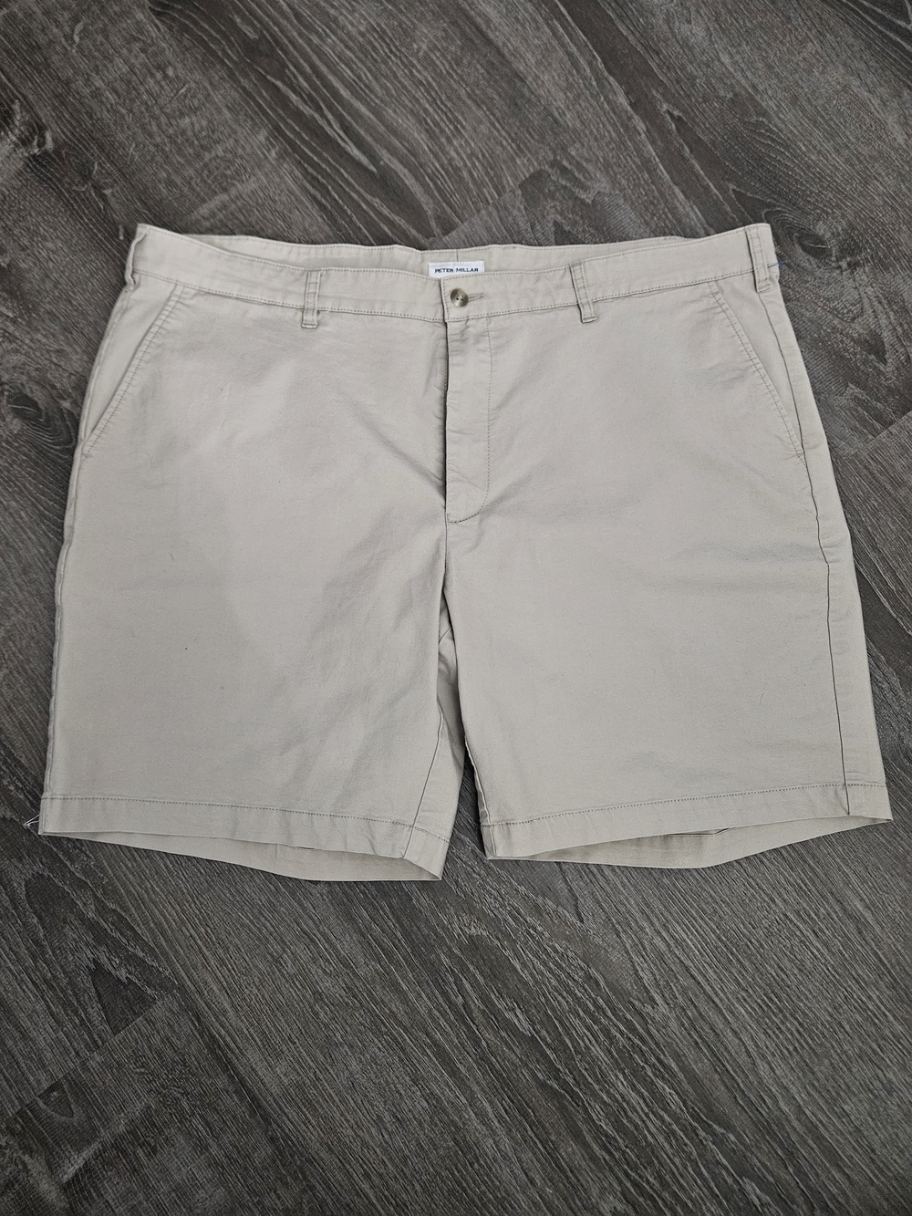 Peter Millar Shorts Mens 42 Khaki Crown Comfort Classic Fit Chino Golf Stretch